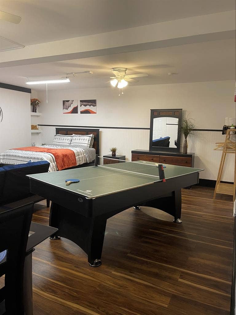 Stunning Studio Near I