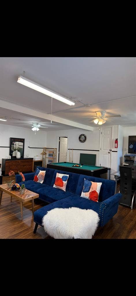 Stunning Studio Near I