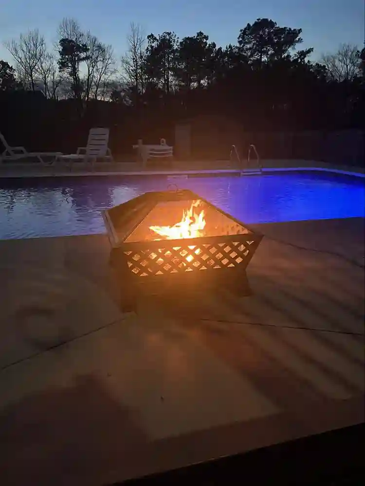 Rooms for rent, price negotiable