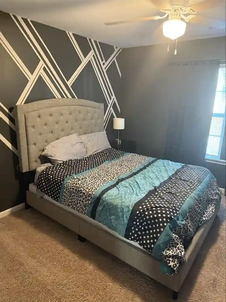 Rooms for rent, price negotiable