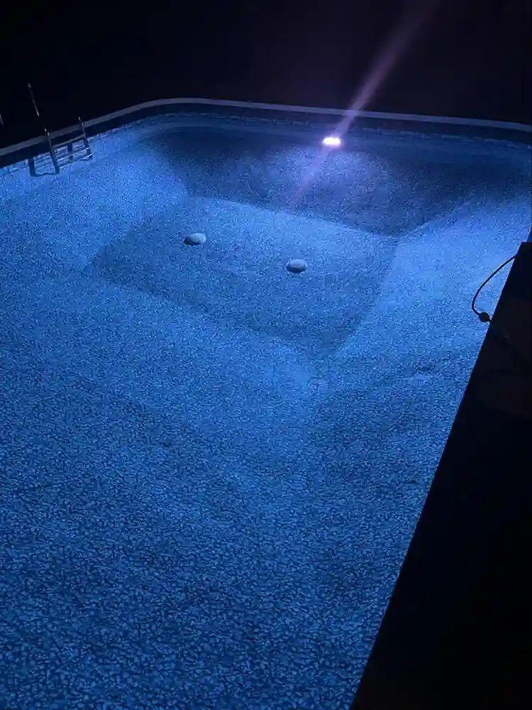 Rooms for rent, price negotiable