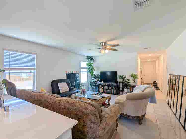 Room in a Clean and Peaceful House