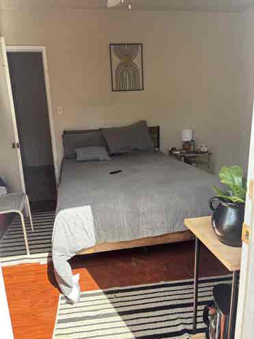 Private room for rent!!