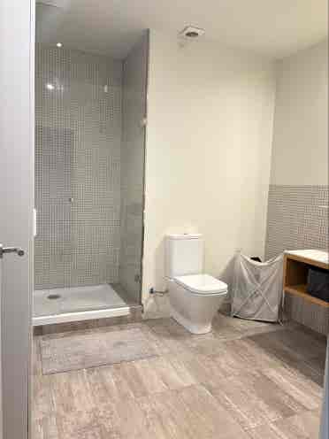 *Se alquila habitación