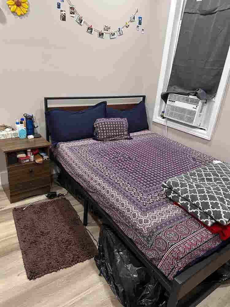 Private room for rent