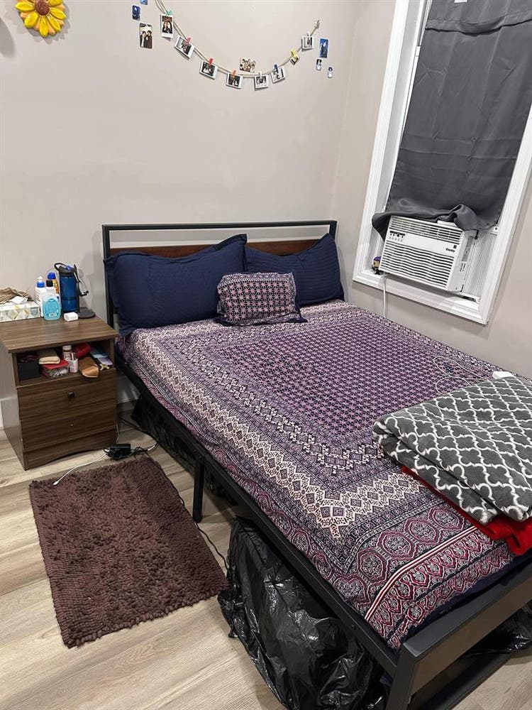 Private room for rent