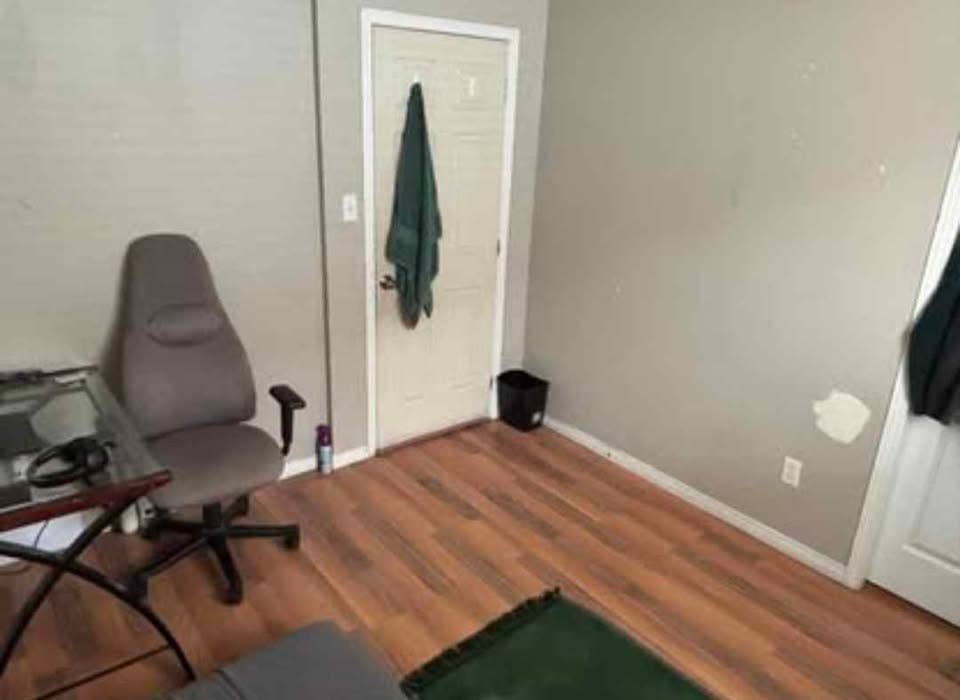 Room for Rent - All Utils Included
