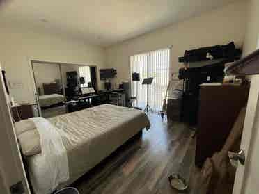Serene NoHo Master w/ Balcony +bath