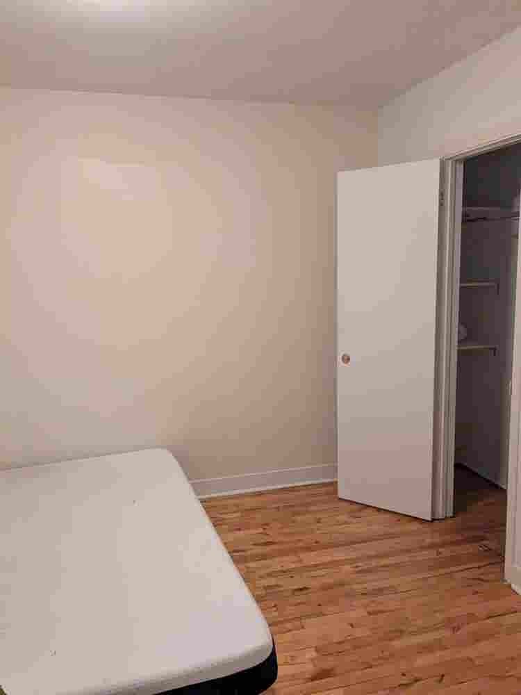 Chambre disponible