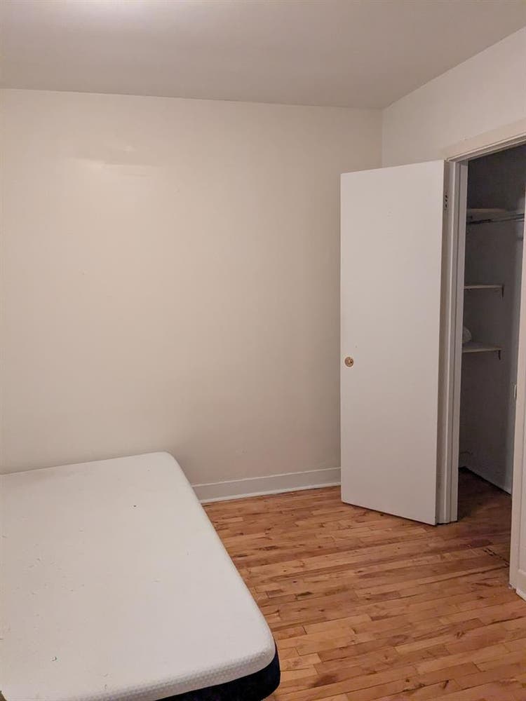 Chambre disponible