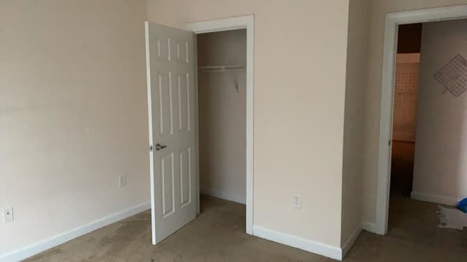 Room in Ba apartment