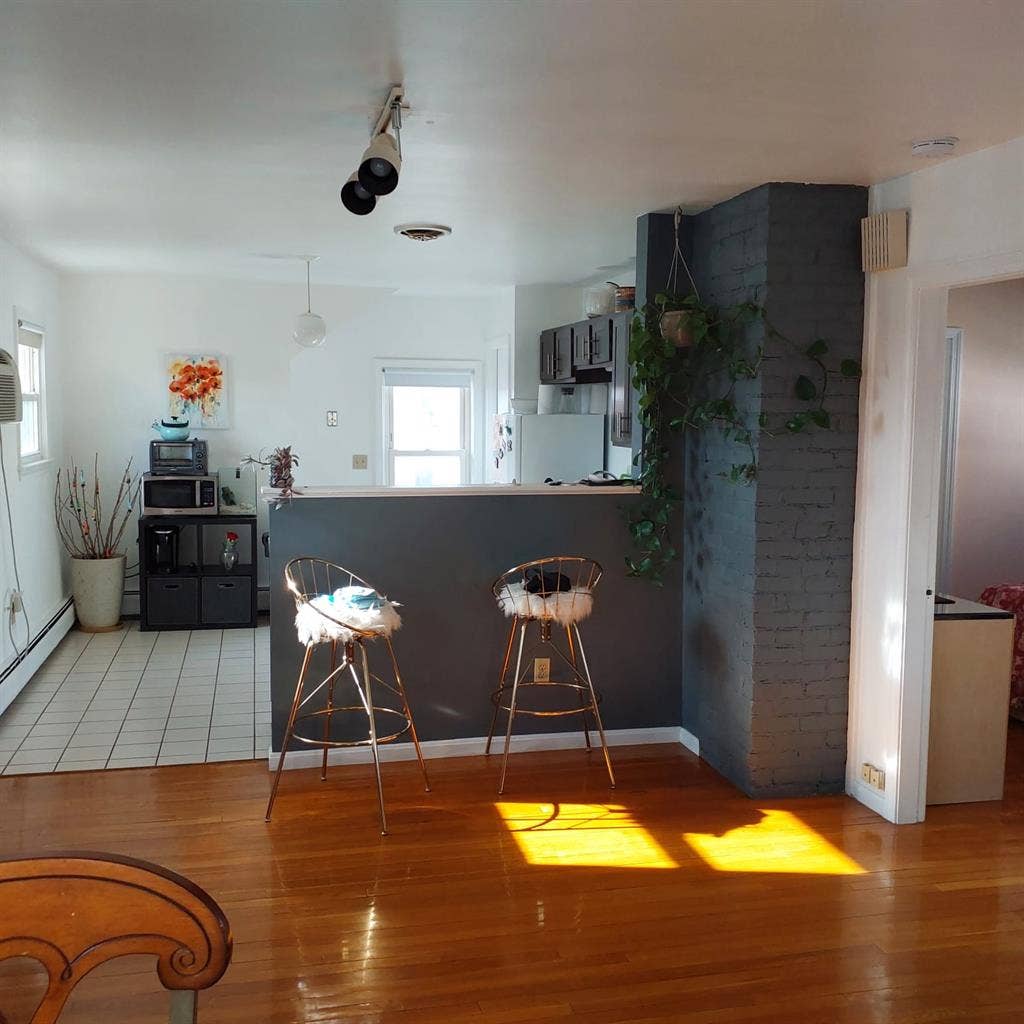 Summer Sublet