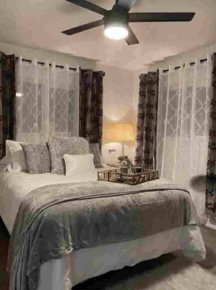 Room with Private Bathroom / Venice