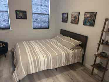 Short-term room 4 rent downtown