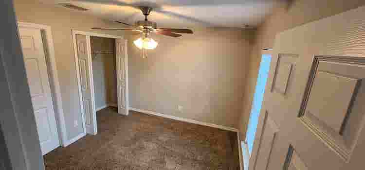 Private room for rent North Cape