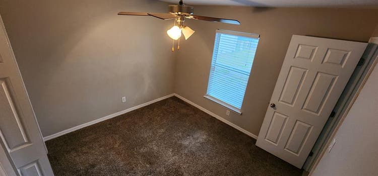Private room for rent North Cape