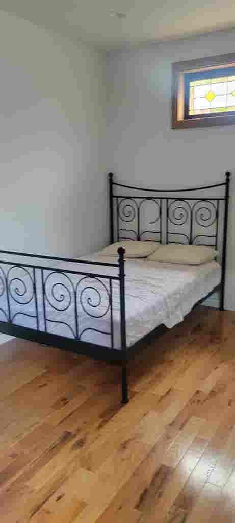 Large room with private entrance