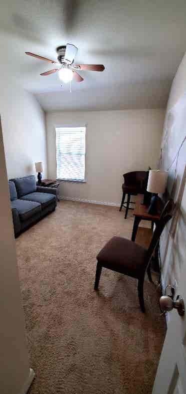 Seeking Housemate, Sunfield in Buda