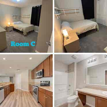 Rooms for rent in Kissimmee!