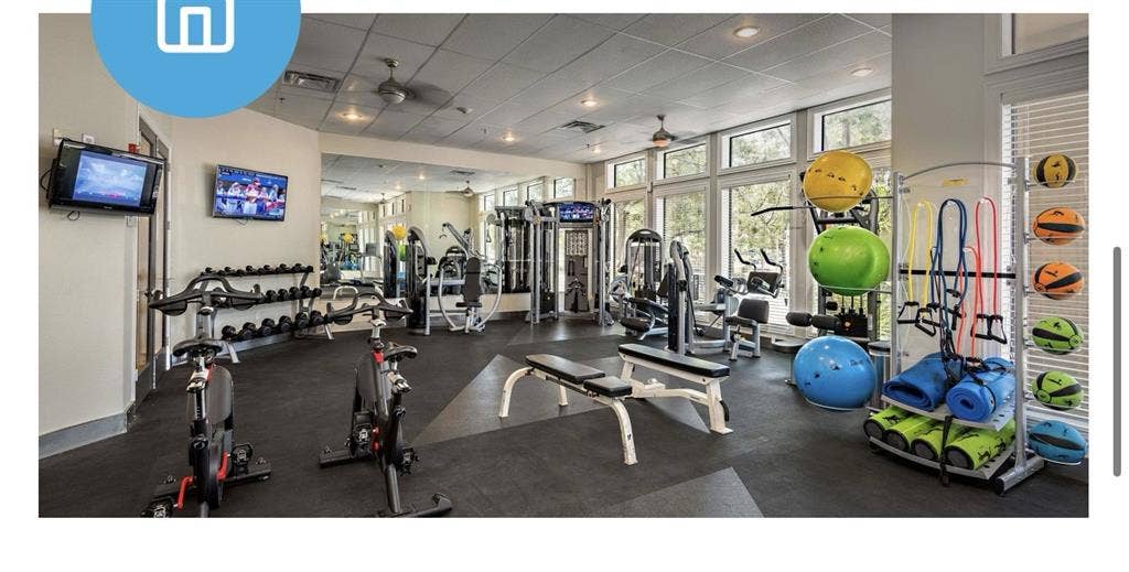 bedroom with great amenities