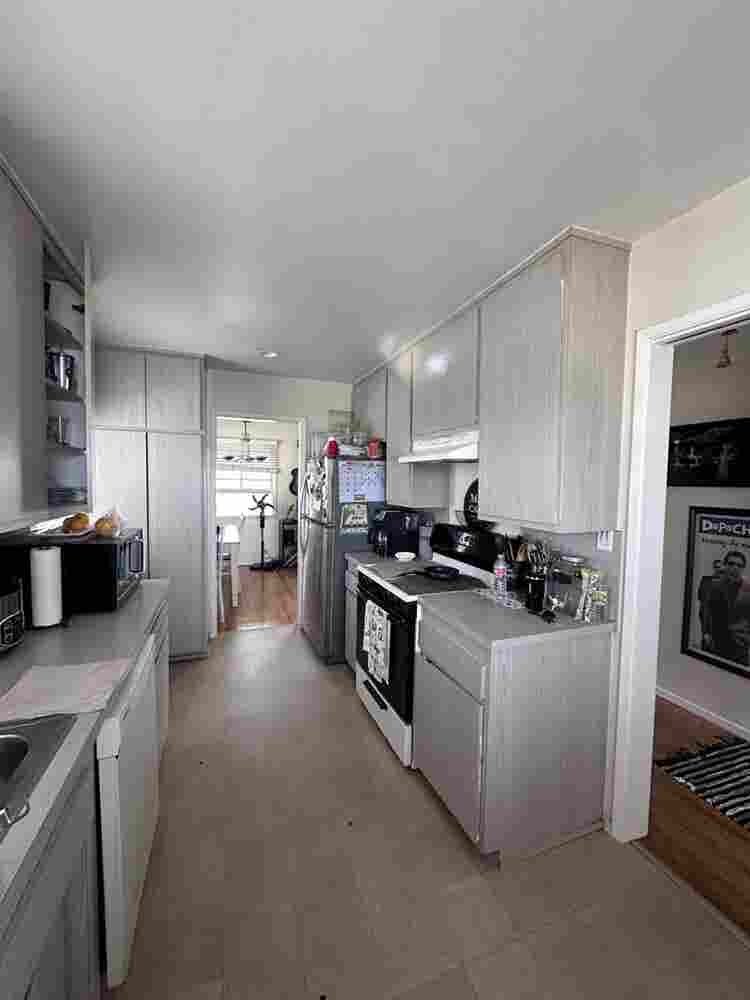 I am renting a room, share bathroom