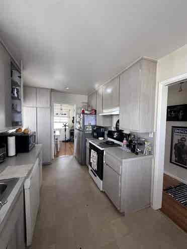 I am renting a room, share bathroom