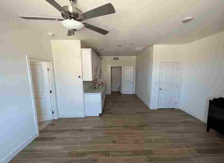 1 Bedroom Casita w/ Washer & Dryer