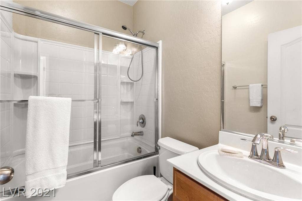 Private Room/Bathroom for rent