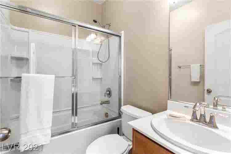 Private Room/Bathroom for rent