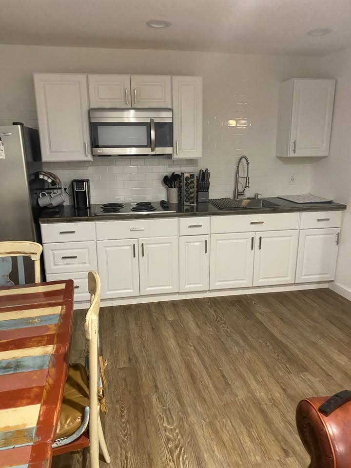 FULLY FURNISHED GUESTHOUSE