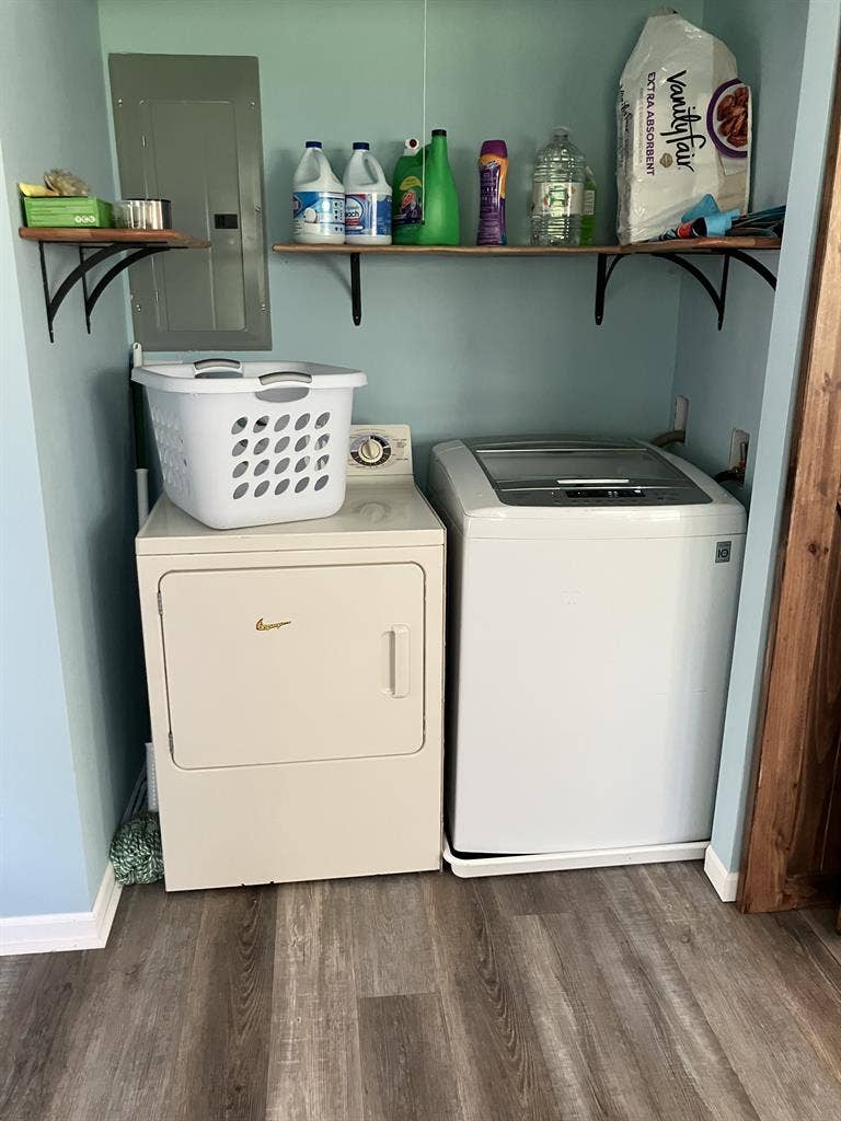 I have 2 rooms for rent