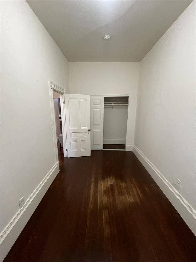 Private room for rent