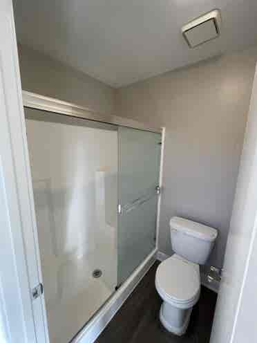Room for rent! Lake forest