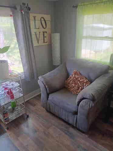 Seeking roommate ASAP