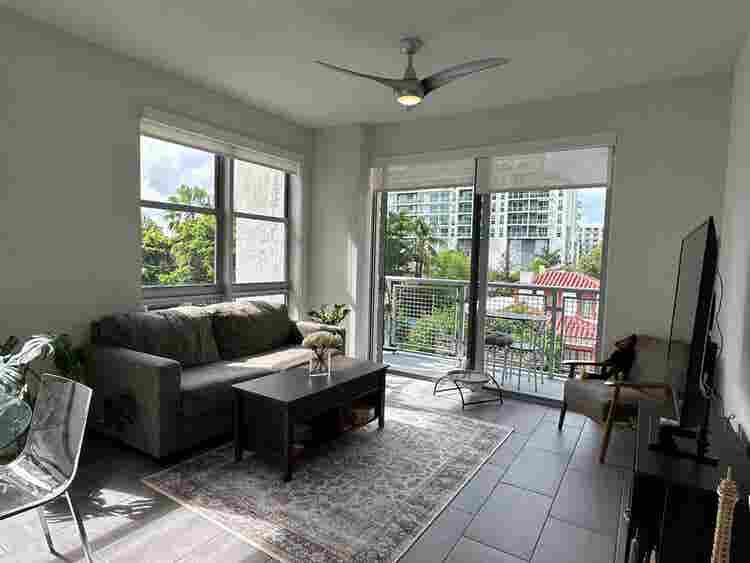 1 bedroom + private bathroom