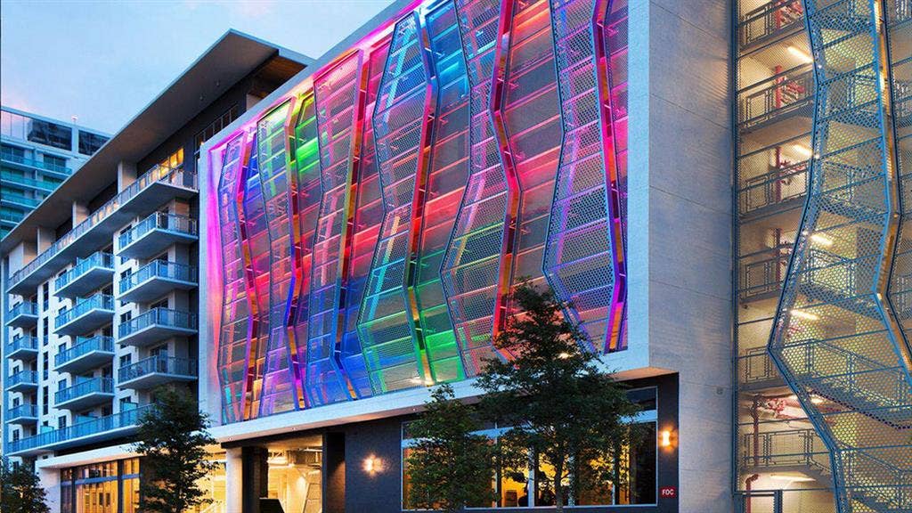 1 bedroom + private bathroom