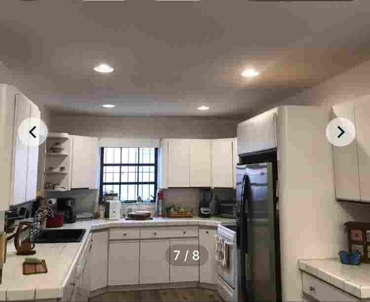 Private room in Westchester $