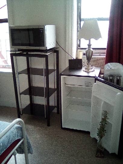 Furnished room.