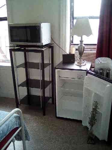 Furnished room.