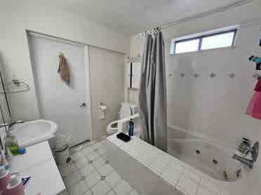 Rent a room 3 or longer months