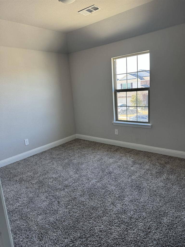 Affordable Room Available!!!