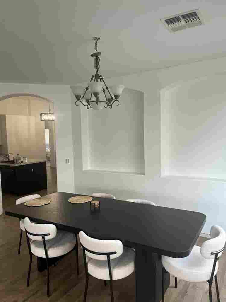 Looking for Roommate!