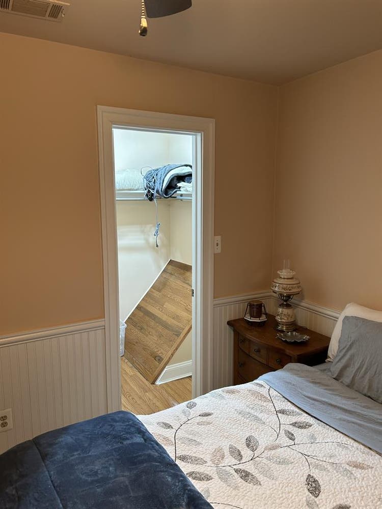 Available Furnished Room for Rent