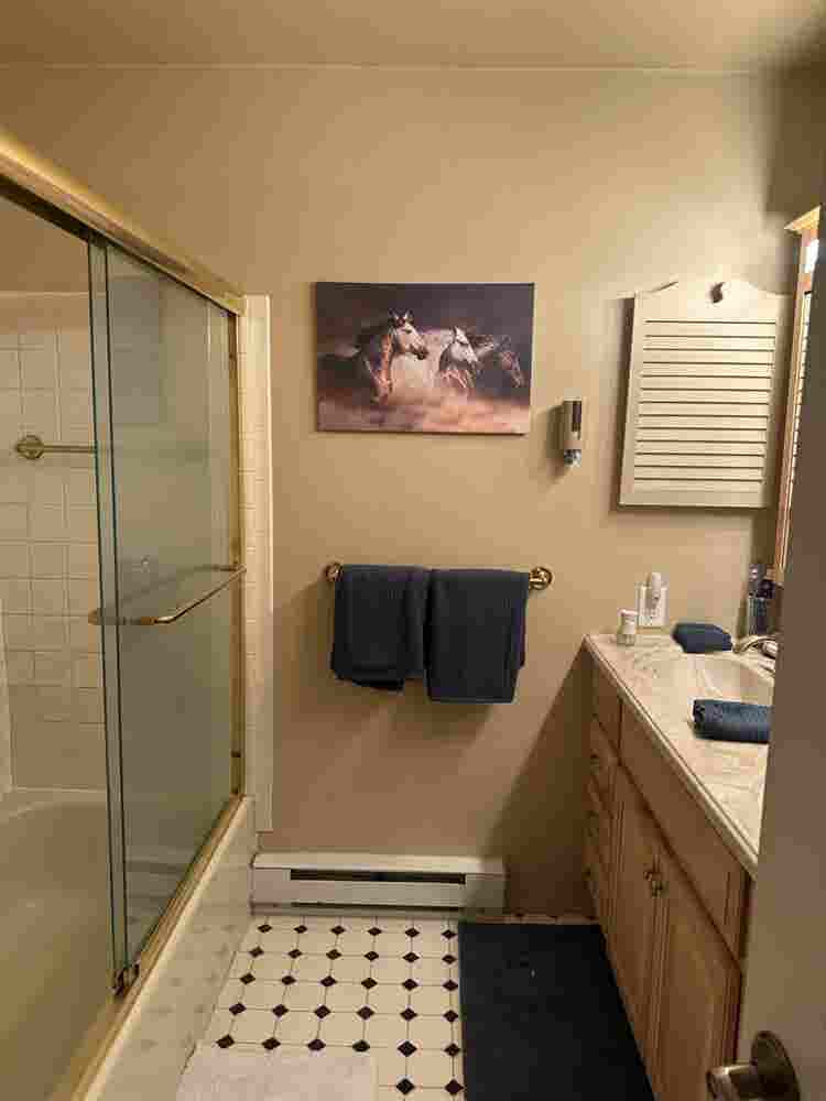 Available Furnished Room for Rent