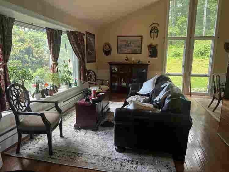 Available Furnished Room for Rent