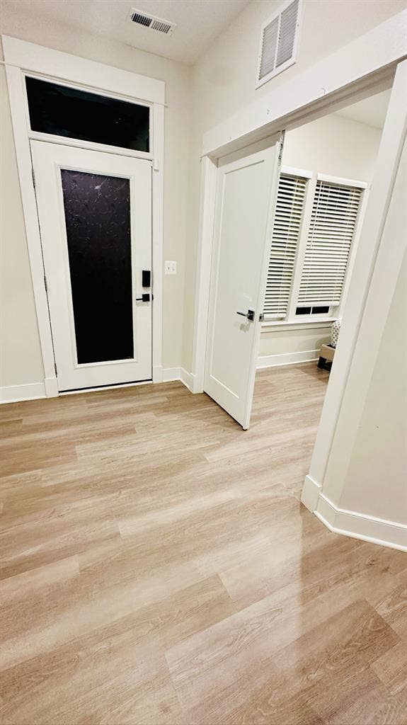 Private Room for Rent at Brambleton