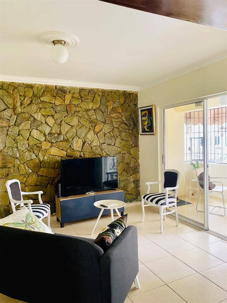 Private Room in Bella Vista!