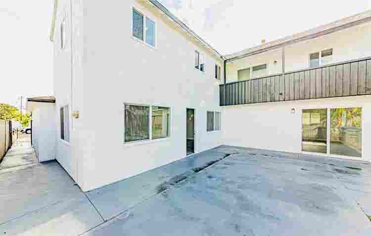 SHARED AND PRIVATE ROOMS AVAILABLE!