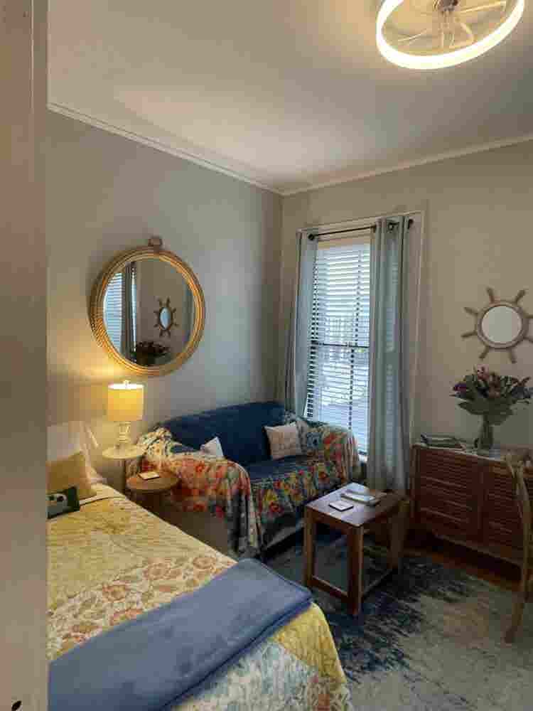 Gorgeous suite near BIW in Bath, ME
