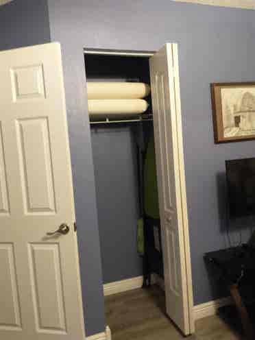 Long Term Female Room Mate